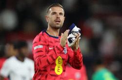 米兰娱乐 -转会期阿贾克斯备战英超，主帅复盘细节曝光，信心回归，控场能力受关注的简单介绍